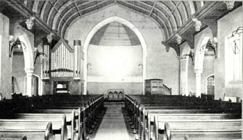The interior of Kempston East Methodist Church in 1904 [Z50/67/105]